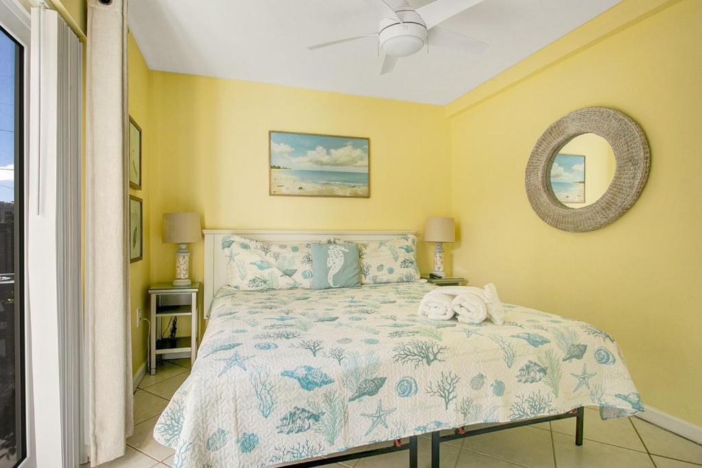 Five Palms Vacation Rentals- Daily - Weekly - Monthly クリアウォーター・ビーチ エクステリア 写真